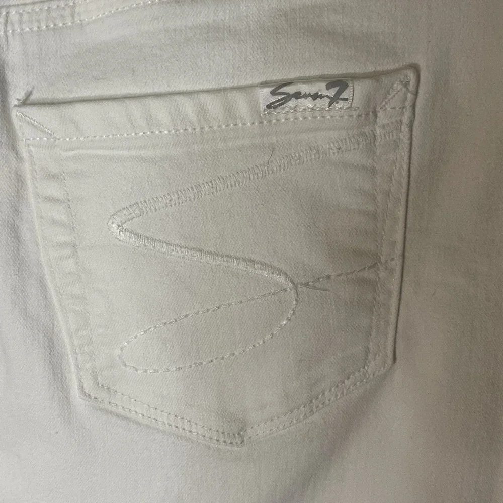Seven7 white stretch